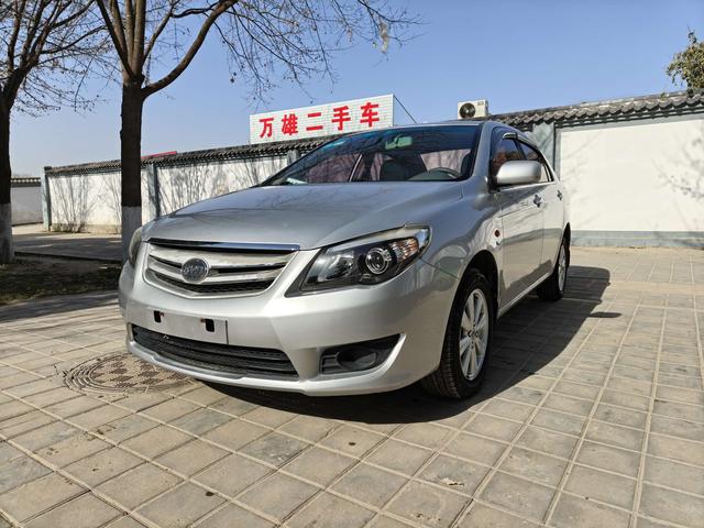 BYD L3