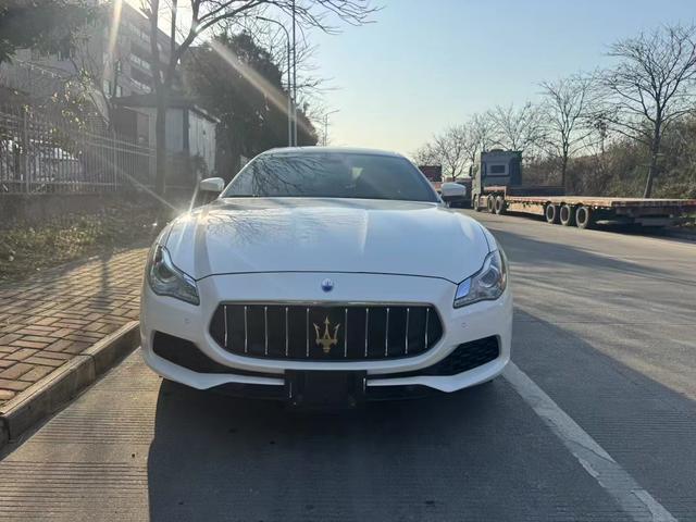 Maserati President