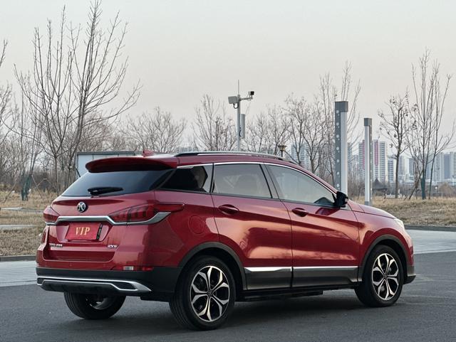 BAIC Beijing EX5