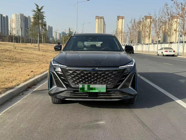 Oshan Changan Auchan Z6 iDD new energy