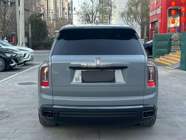 Rolls Royce Cullinan