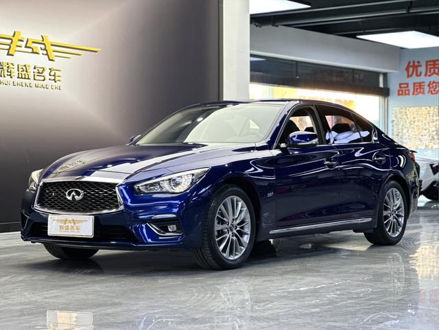 Infiniti Q50L