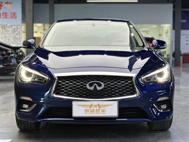 Infiniti Q50L