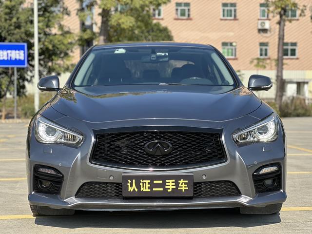 Infiniti Q50L