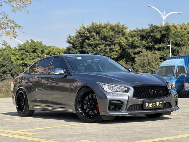 Infiniti Q50L