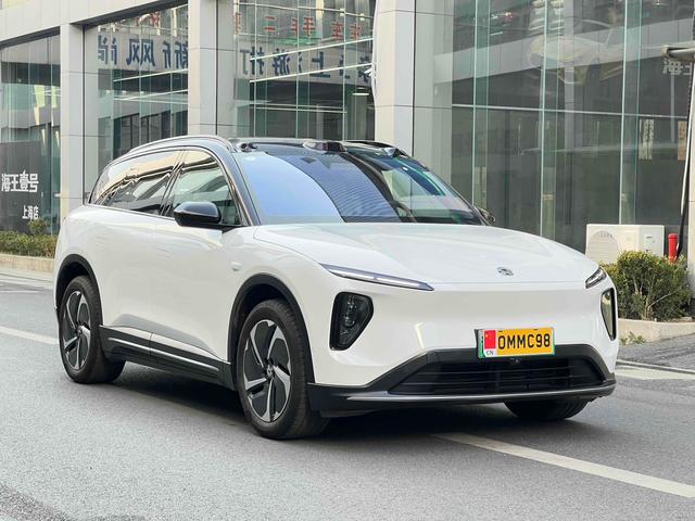 NIO ES6