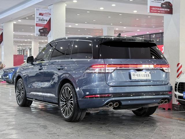 Lincoln Aviator