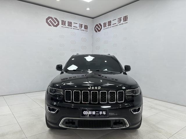 Jeep Grand Cherokee (imported)