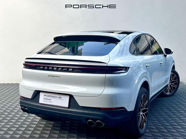 Porsche Cayenne Coupé E-Hybrid