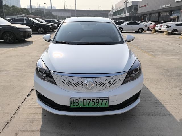 Dongfeng Fengshen E70