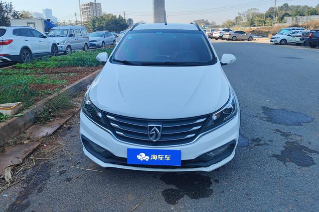 Baojun 310W