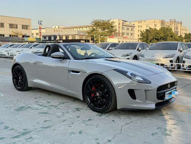 Jaguar F-TYPE