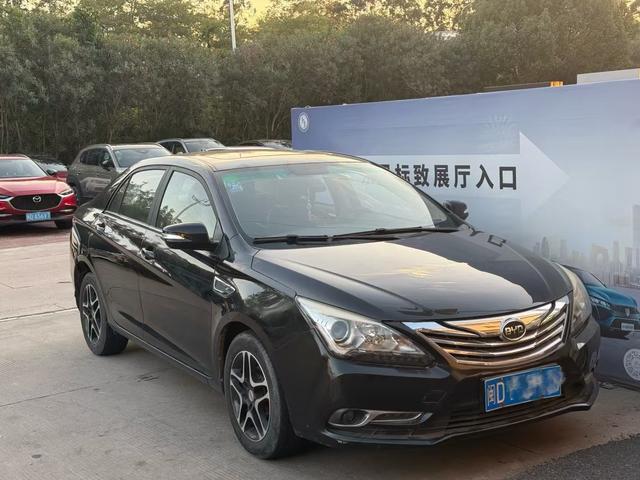 BYD G5