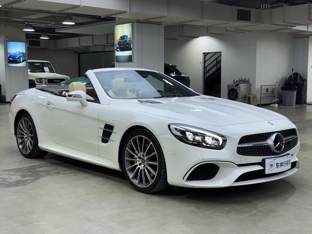 Mercedes-Benz SL Class