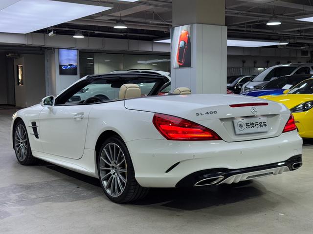 Mercedes-Benz SL Class