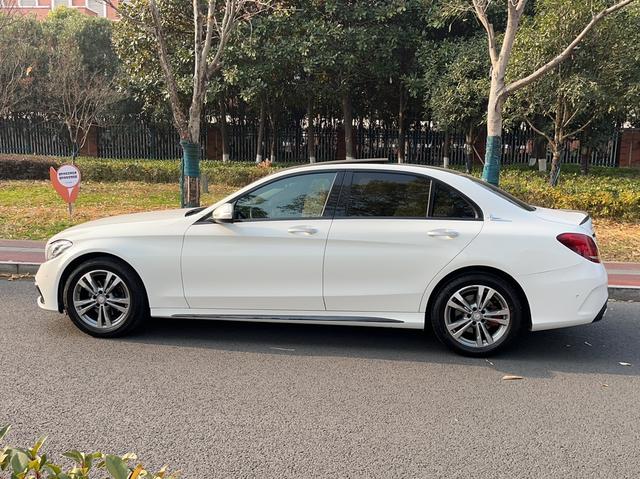 Mercedes-Benz C-Class (imported)