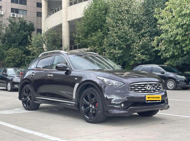 Infiniti FX