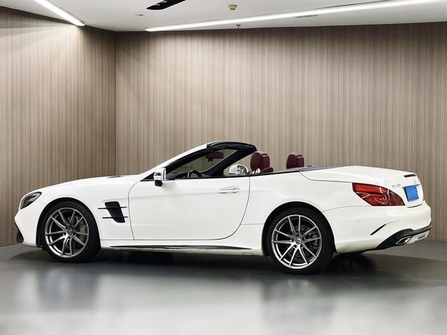 Mercedes-Benz SL Class