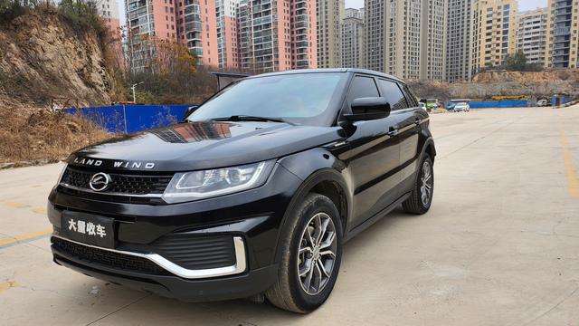 Lu Feng Landwind X7