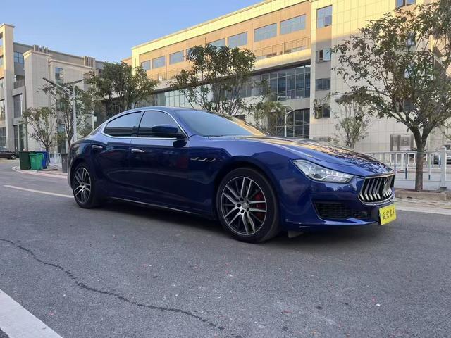 Maserati Ghibli