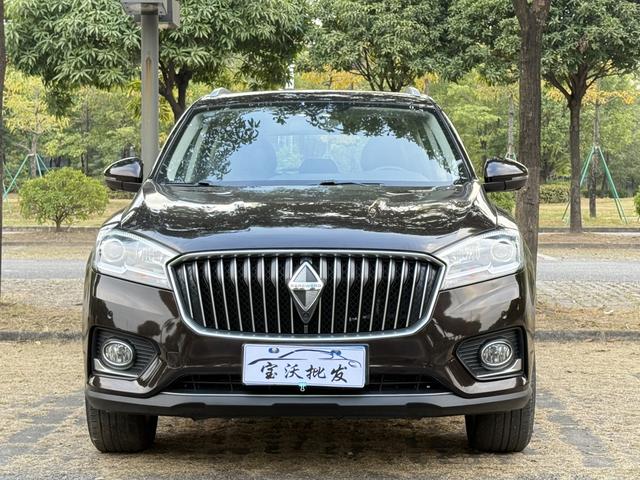 Borgward BX7