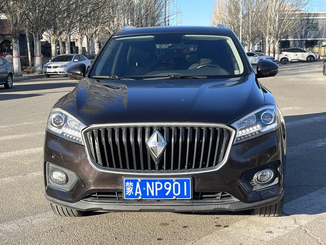 Borgward BX7