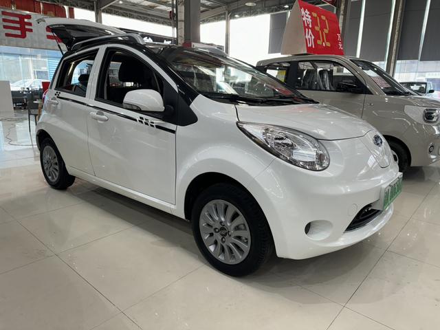 Jiangxi JAC iEV6E