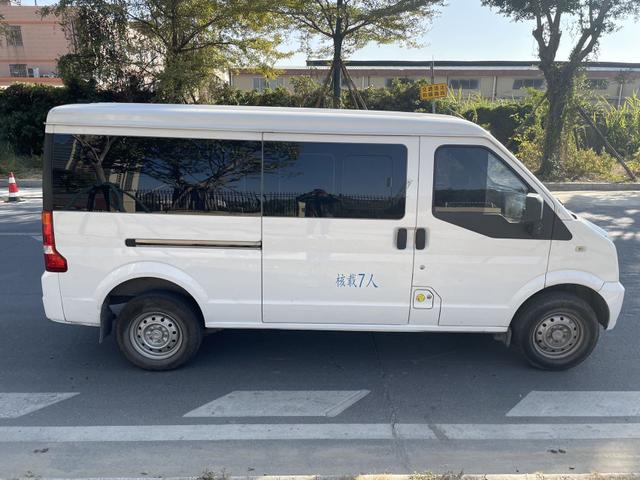 Dongfeng Xiaokang EC36