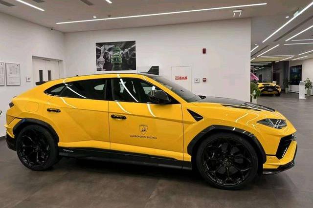 Lamborghini Urus