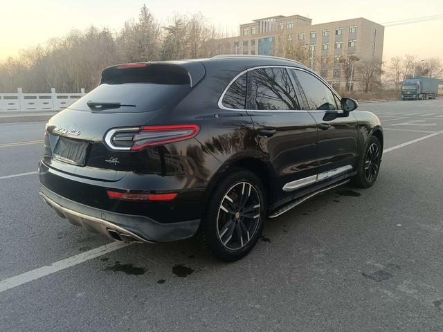 Zotye SR9