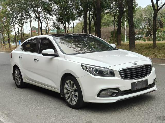 Kia K4