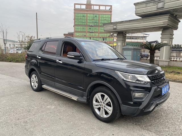 Oshan Changan Auchan CX70