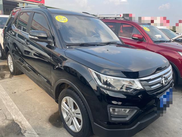 Oshan Changan Auchan CX70