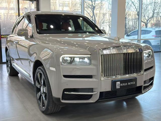 Rolls Royce Cullinan