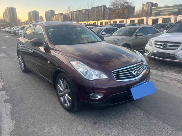 Infiniti QX50 (imported)