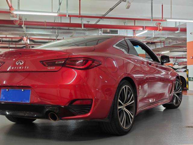 Infiniti Q60