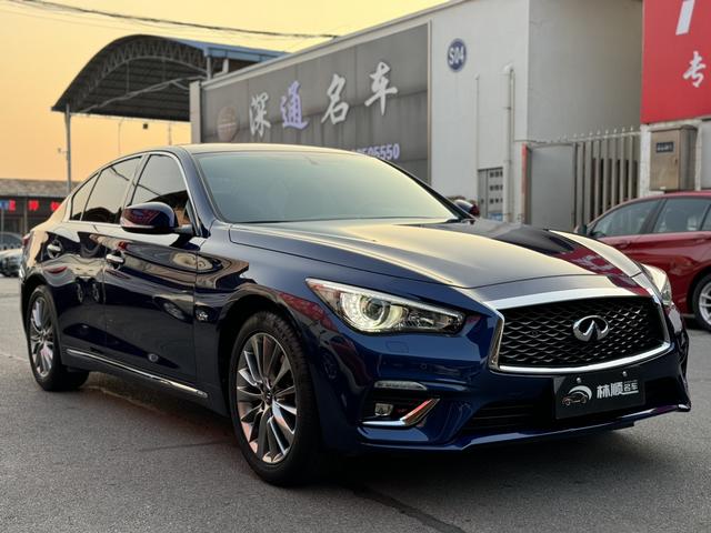 Infiniti Q50L