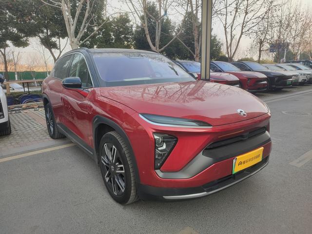 NIO ES6