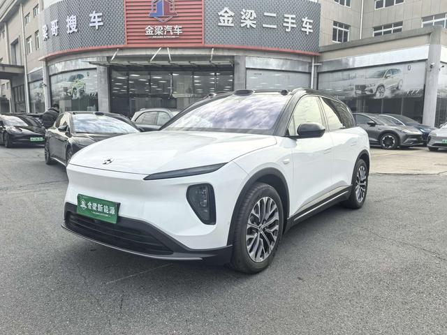 NIO ES6