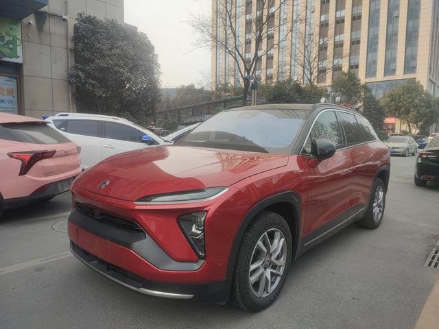 NIO ES6