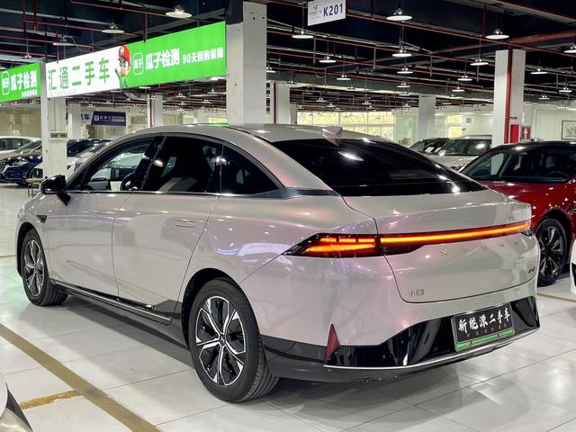 Xpeng P5