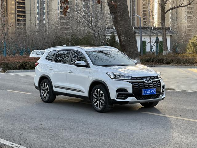 Chery Tiggo 8