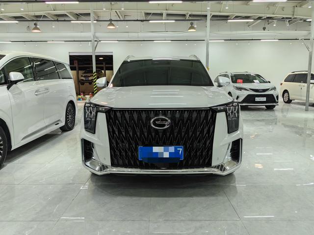 GAC Trumpchi GS8