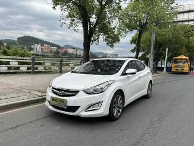 Hyundai Elantra, 2015 — купить с доставкой из Китая