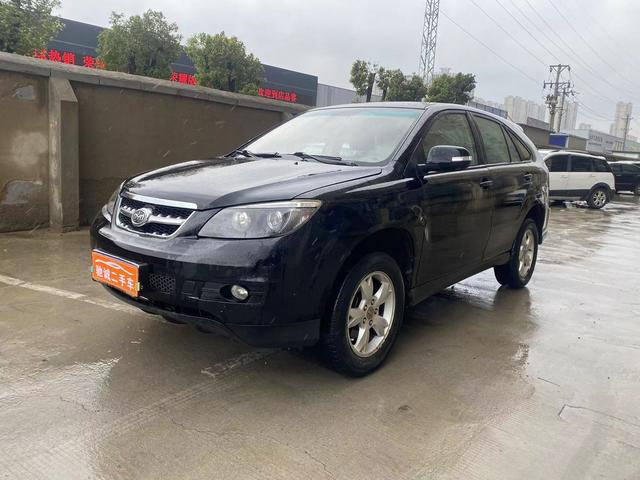 BYD S6