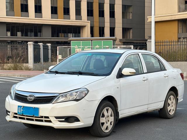 BYD F3