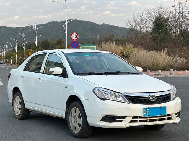 BYD F3