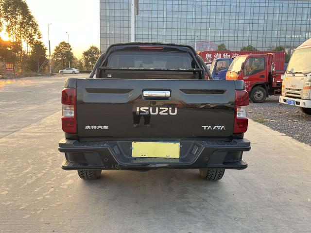 Isuzu TAGA Daka