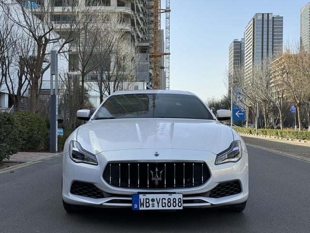 Maserati President