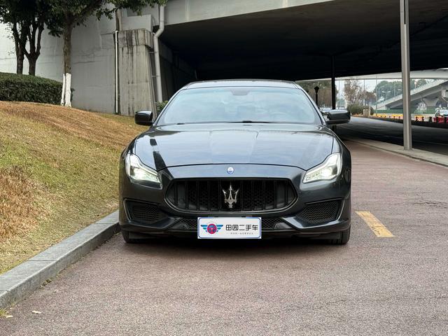 Maserati President